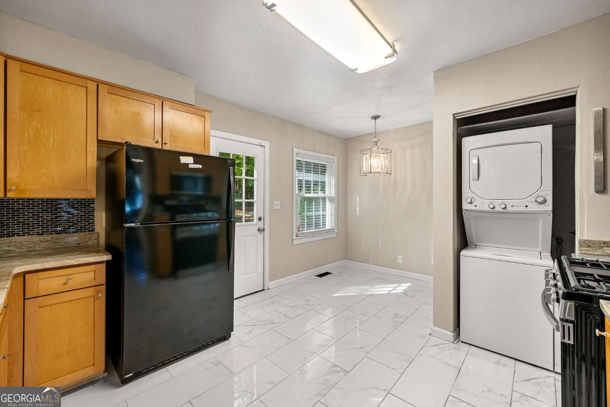 East Point, Georgia 30344, United States, 3 Bedrooms Bedrooms, ,1 BathroomBathrooms,Residential,Active,6268