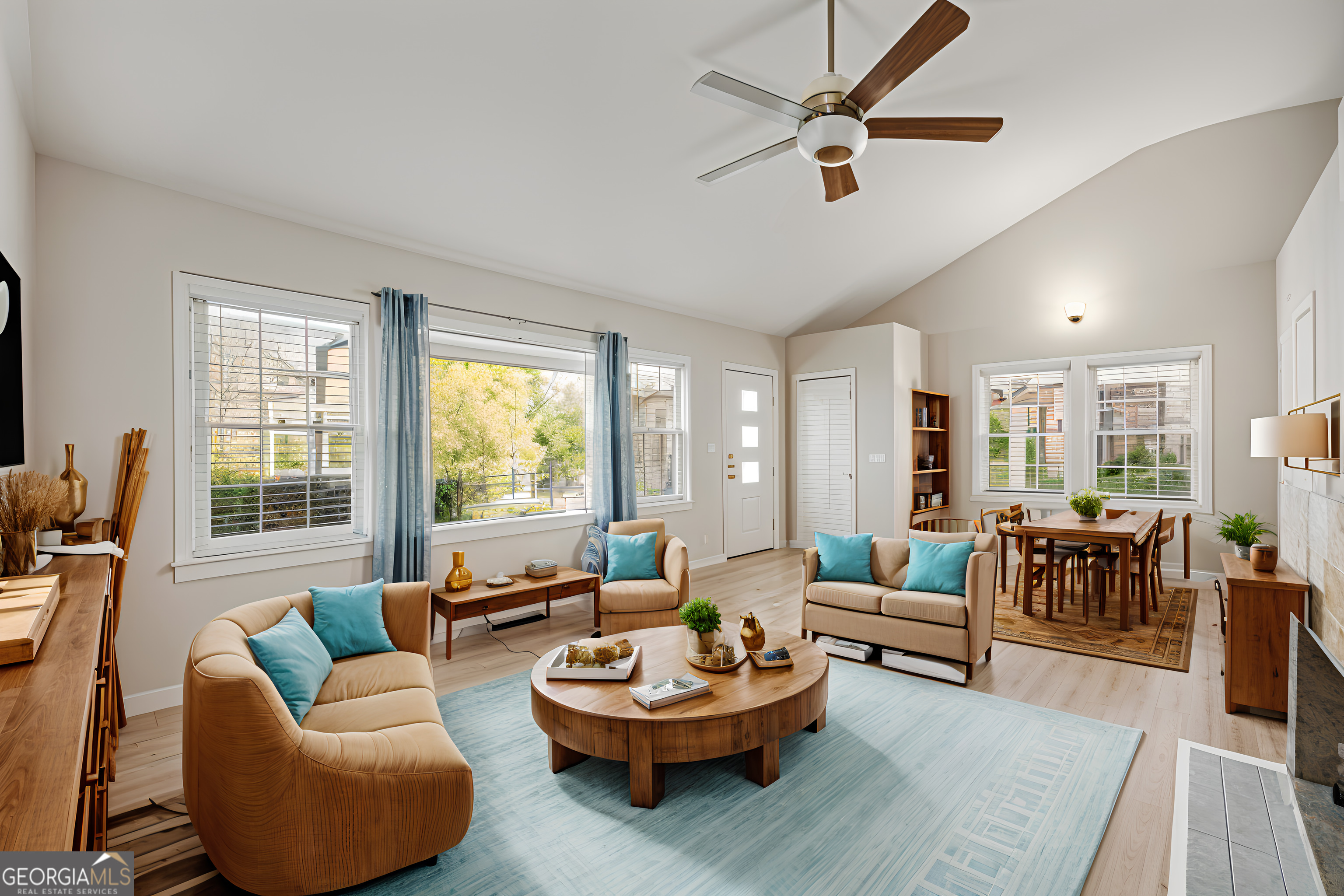 East Point, Georgia 30344, United States, 3 Bedrooms Bedrooms, ,1 BathroomBathrooms,Residential,Active,6268