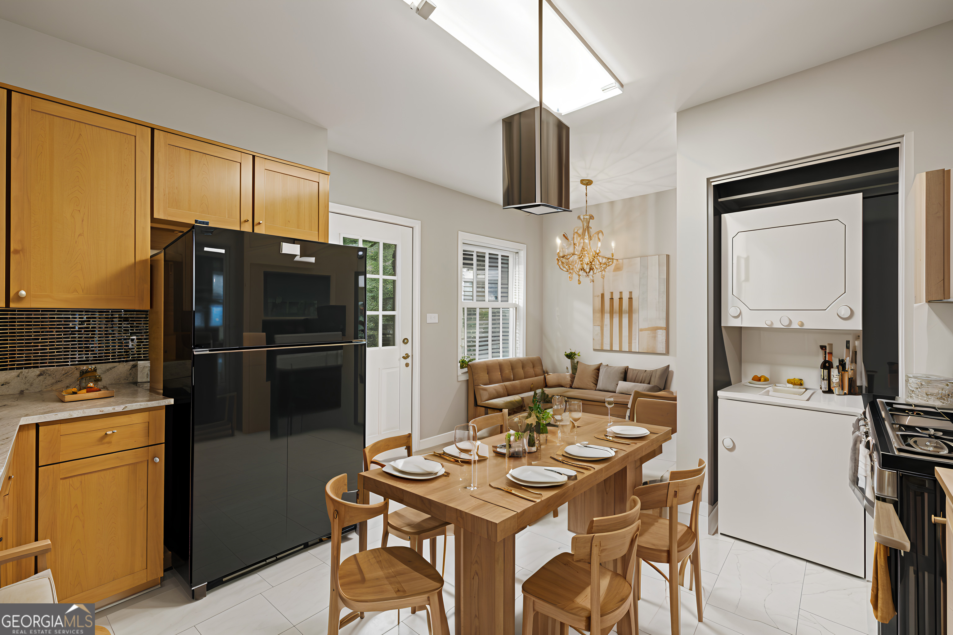 East Point, Georgia 30344, United States, 3 Bedrooms Bedrooms, ,1 BathroomBathrooms,Residential,Active,6268