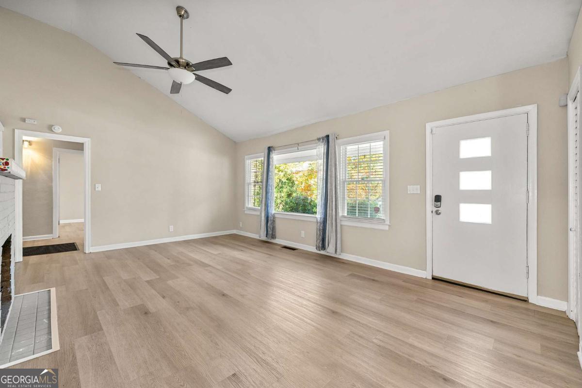 East Point, Georgia 30344, United States, 3 Bedrooms Bedrooms, ,1 BathroomBathrooms,Residential,Active,6268