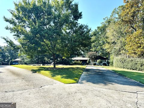 A home in Calhoun