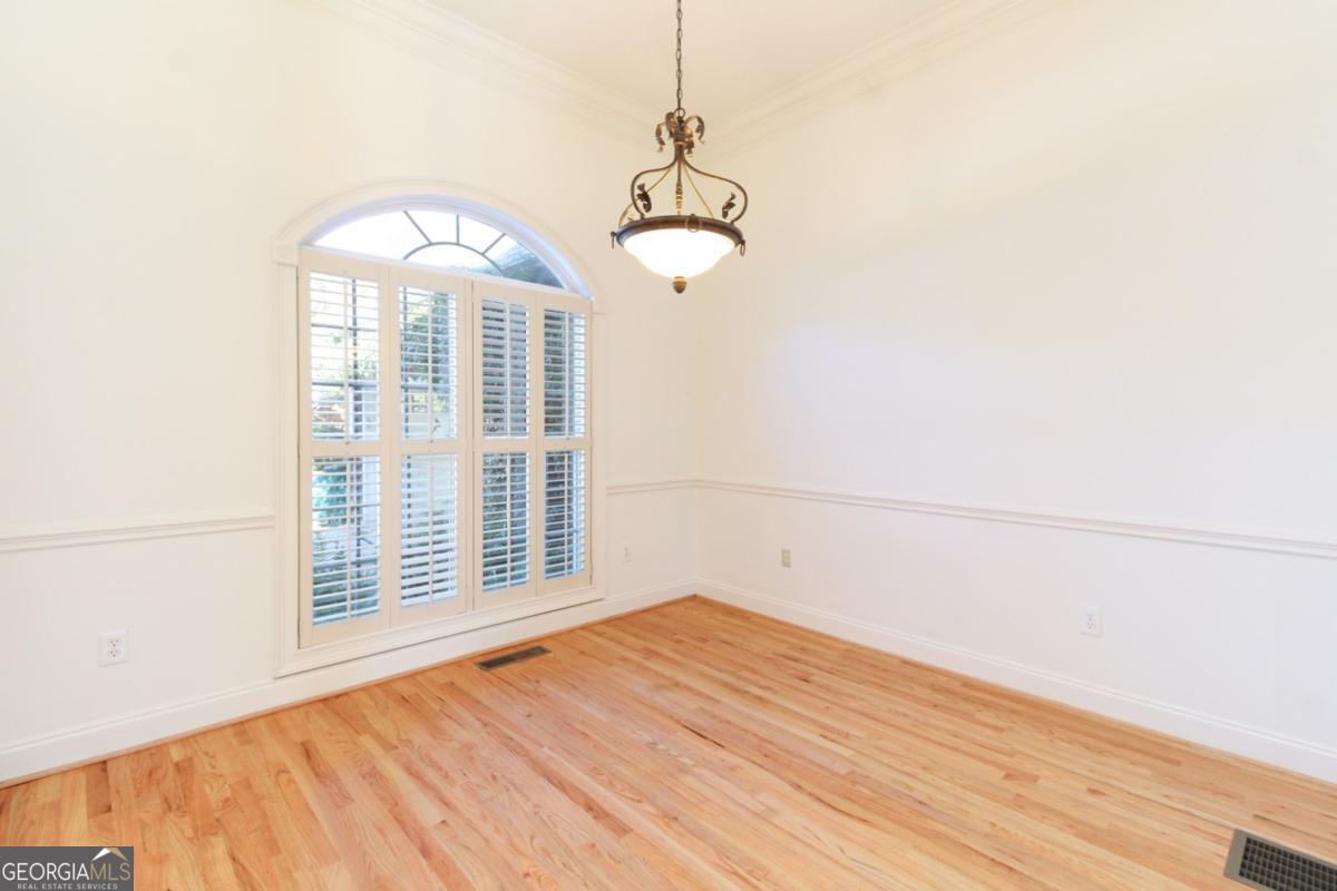 McNutt Creek - Residential