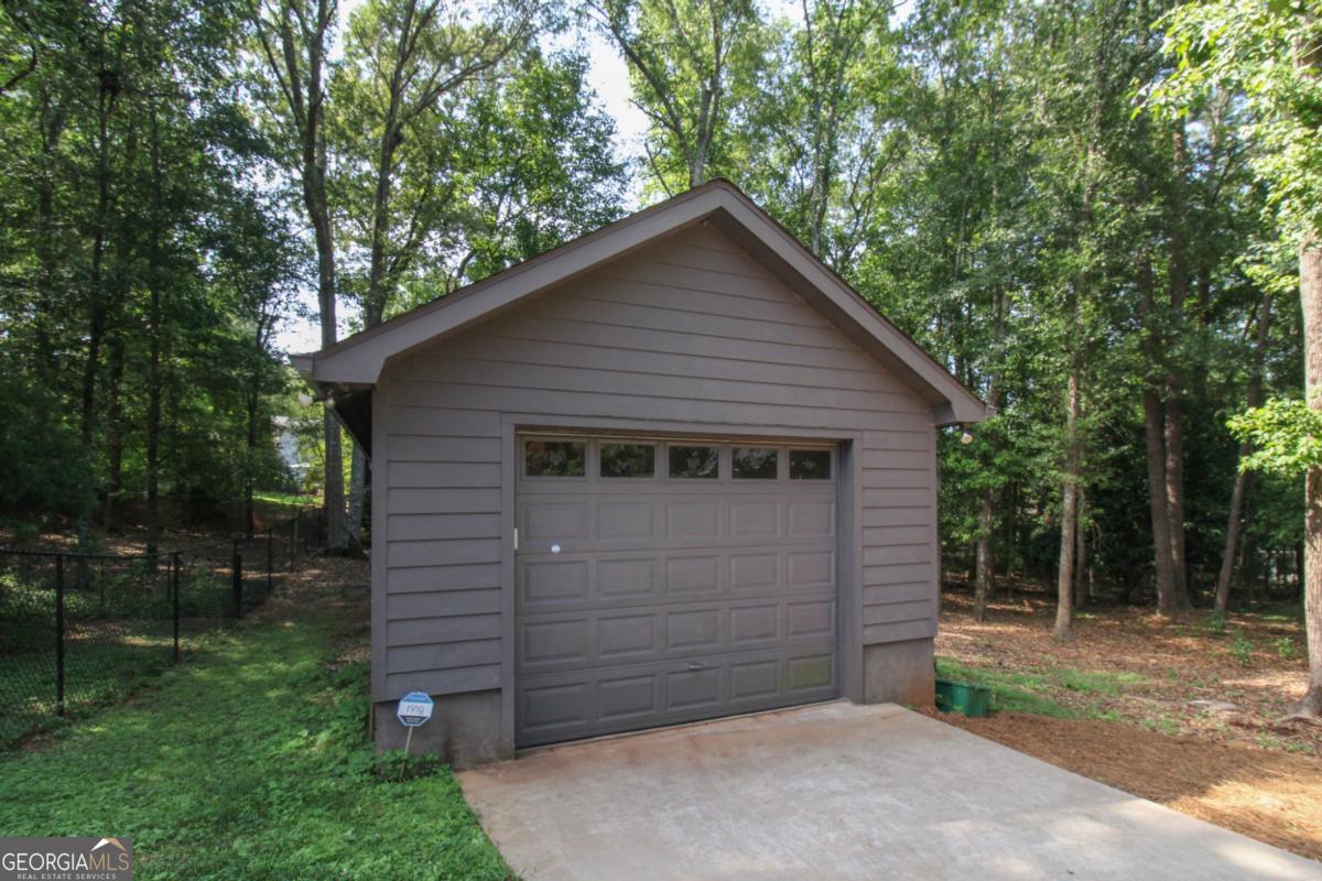 McNutt Creek - Residential