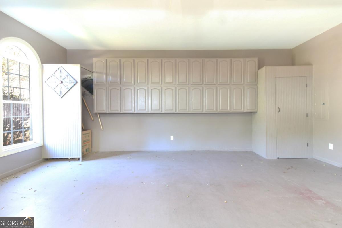 McNutt Creek - Residential