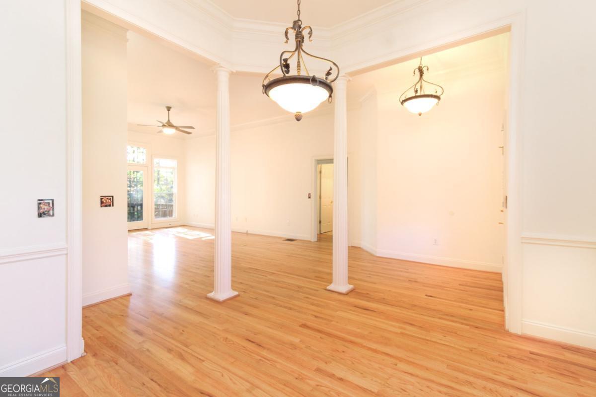 McNutt Creek - Residential