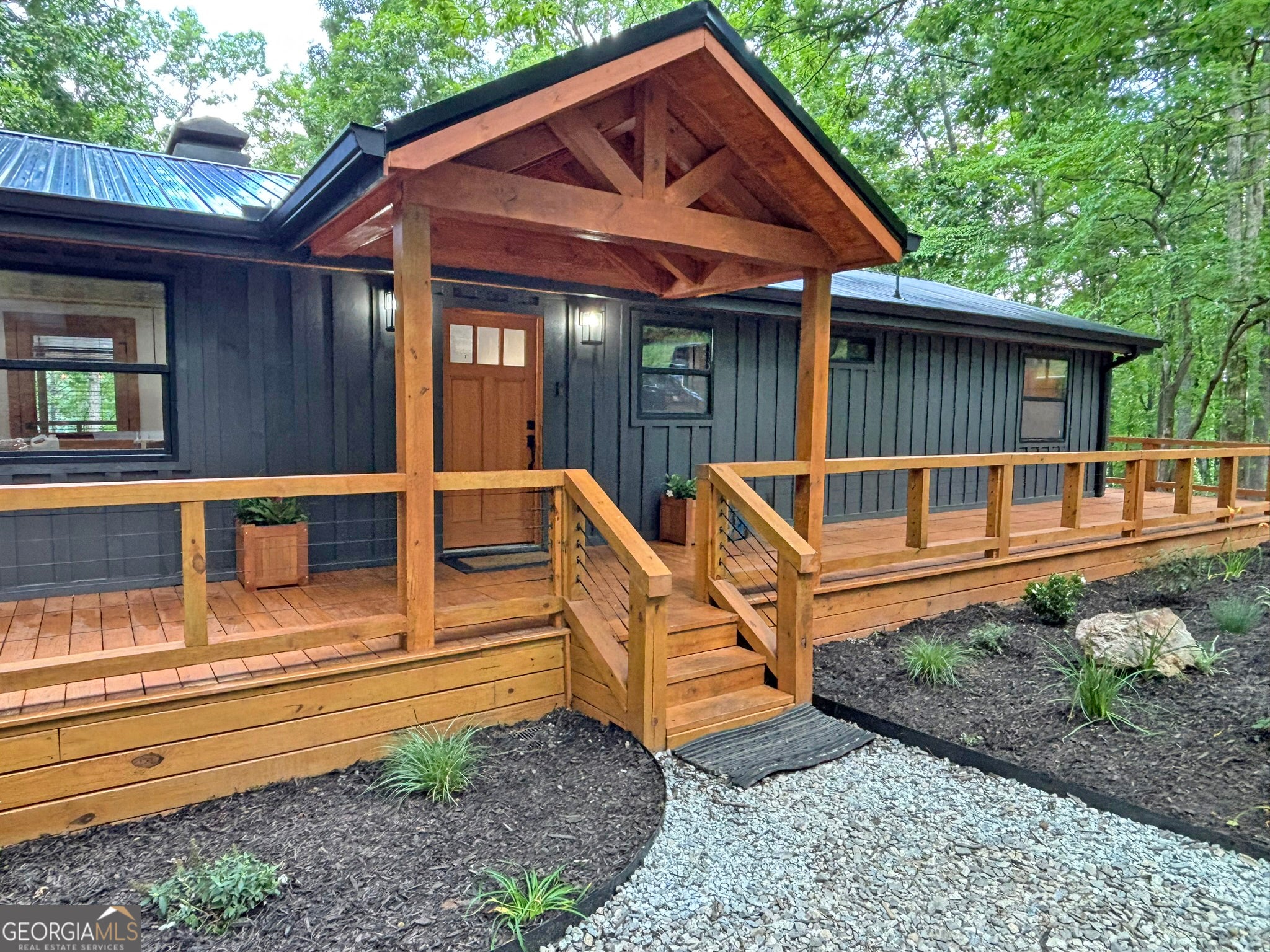 251 Walnut RD