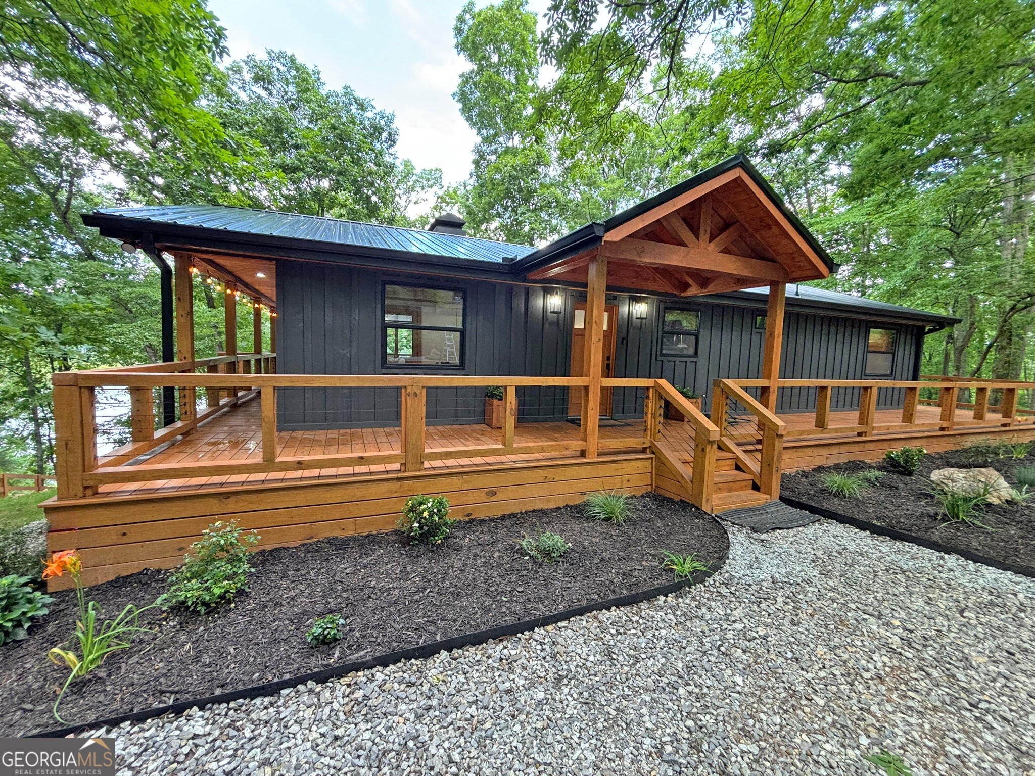 251 Walnut RD
