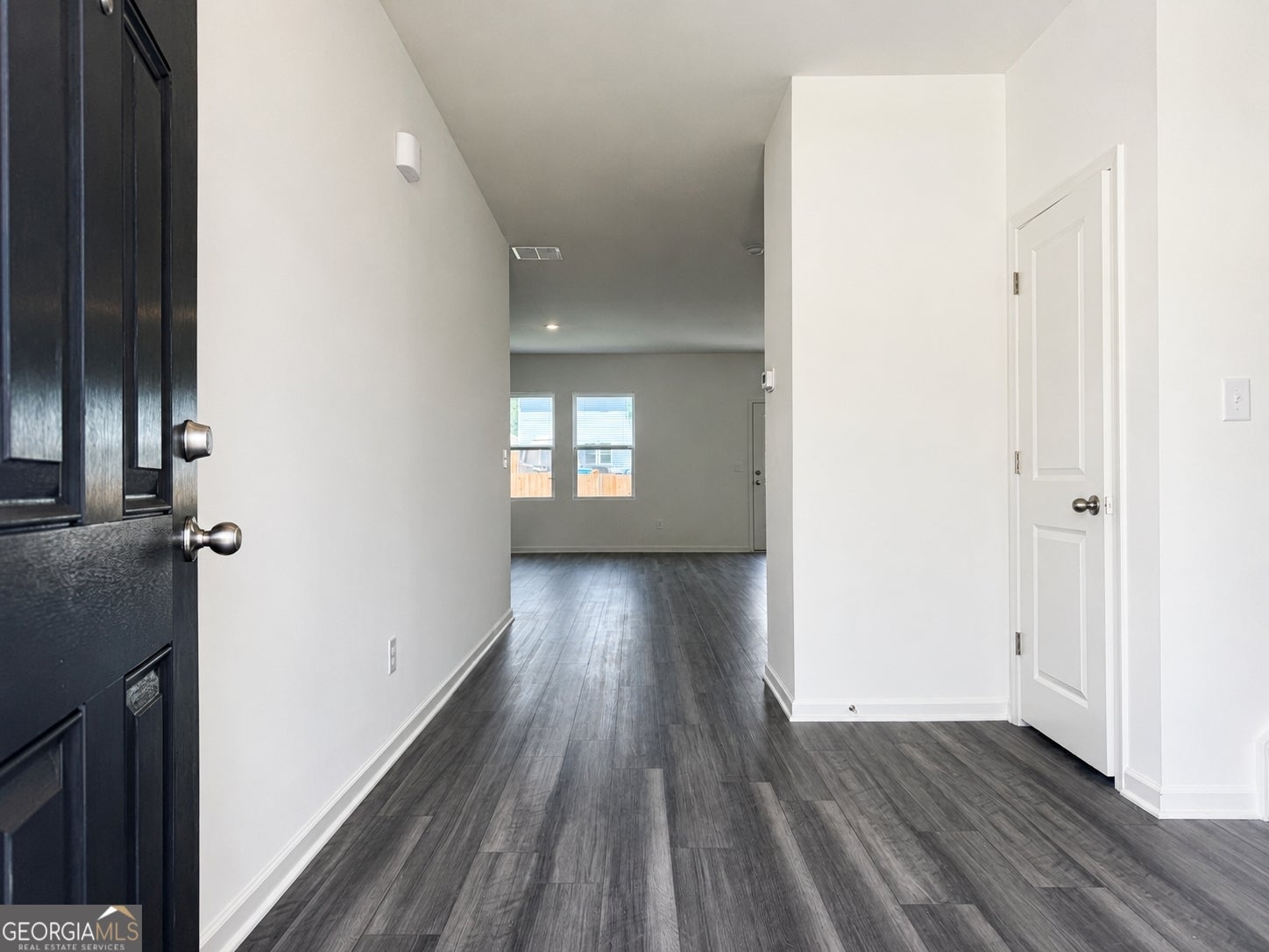 43 Ellenore DR