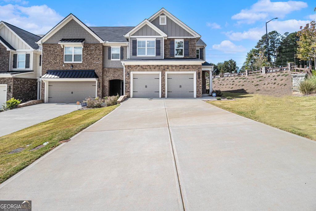 1195 Park Center CIR
