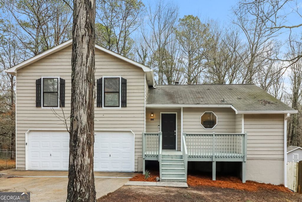 Photo of 4173 Woodcrest Drive, Powder Springs, GA 30127 (MLS # 10701979)