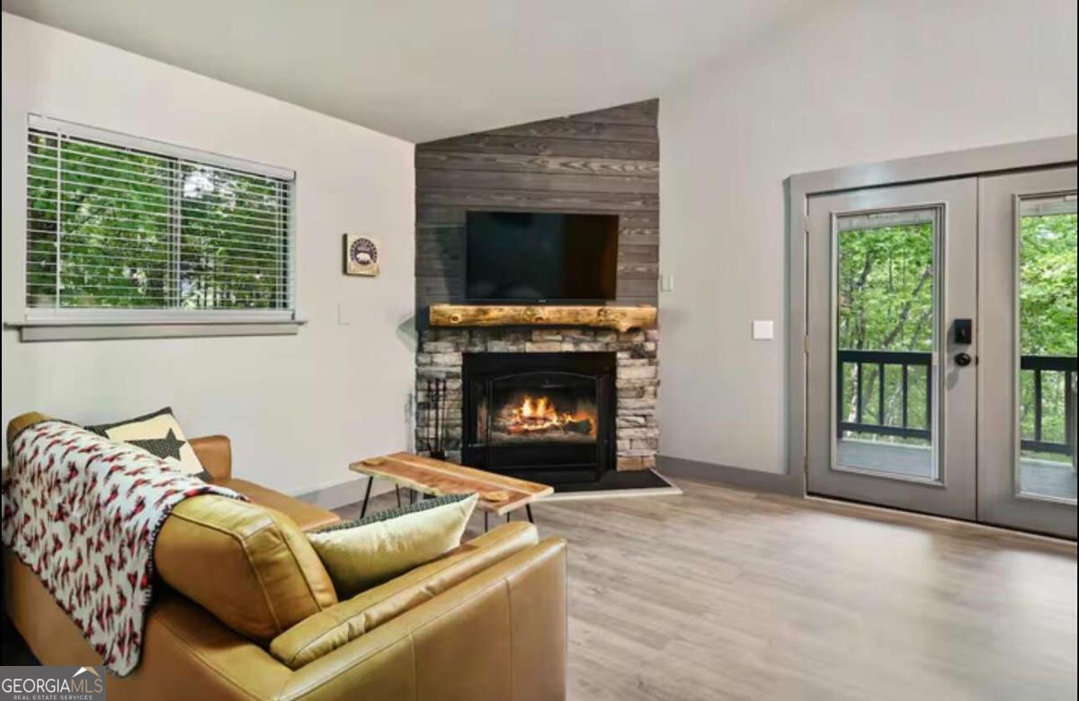 139 Country Breeze DR