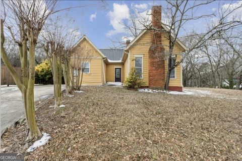 4402 Oak ST Oakwood GA 30566