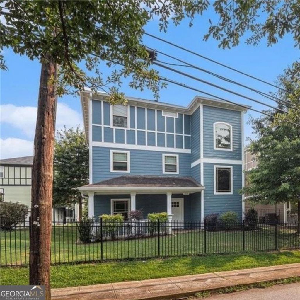Photo of 713 McWilliams Road SE, Atlanta, GA 30315 (MLS # 10812609)