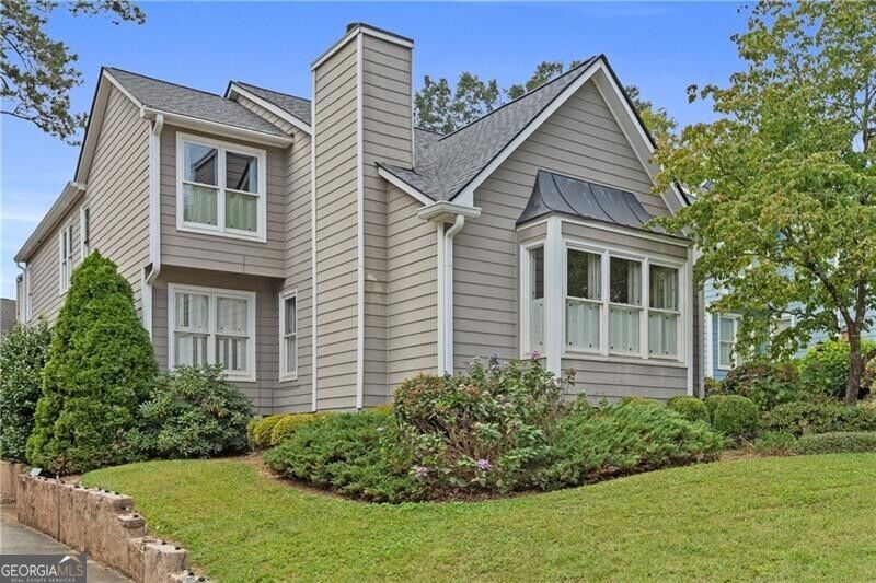 Photo of 1055 Club Place NE, Atlanta, GA 30319 (MLS # 10871200)