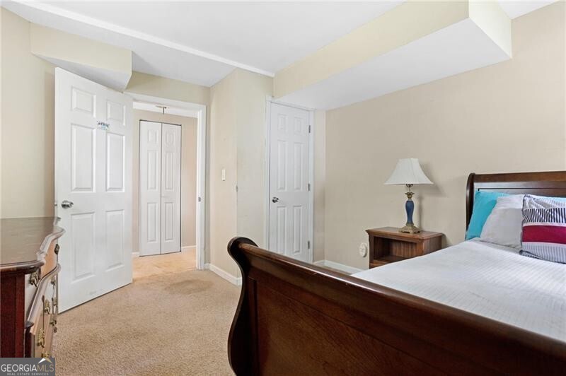 Smyrna, Georgia 30080, United States, 4 Bedrooms Bedrooms, ,4 BathroomsBathrooms,Residential,Active,141526