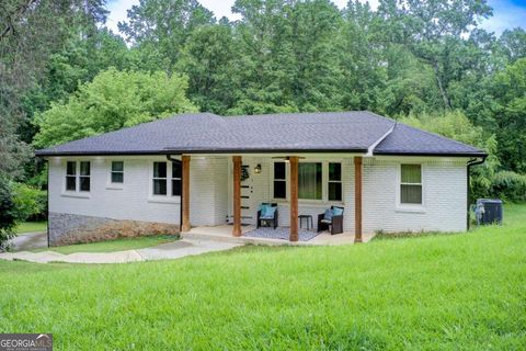 1740 DODSON DR SW Atlanta GA 30311