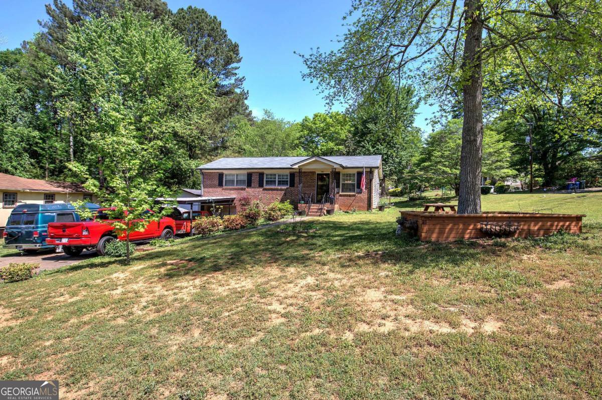 1001 Rhett DR NW
