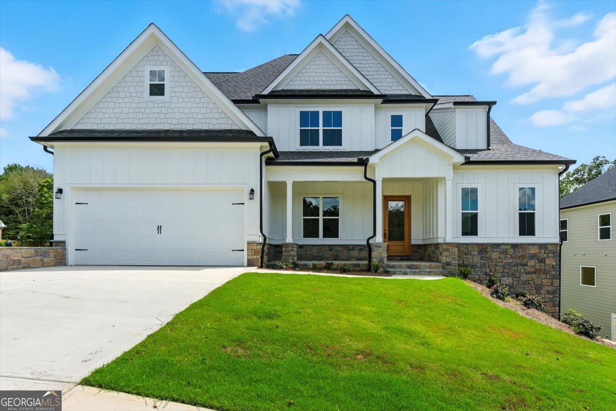 The Garrison Pointe home plan is spacious and inviting. Master on the main with a separate dining and full guest bath on the main. If you are looking for space to spread out, you have it here with an additional 3 beds, 2 baths (one of the rooms with a private bath) and a media room on the second floor. Small subdivision with large lots and side entry garages. This home is located in a USDA area and in a desirable school district. Close to shopping and entertainment, within 15 minutes to down town Rome. We have other lots and plans to choose from, and can customize any plan. Hurry while there's still time to make some selections to make this house your home. Photos are examples of home to be built. Some options may vary as we are custom builders. Estimated completion is 5/22/2025. Ask about our $5,000 closing cost incentive OR Temporary Rate Buydown when you use our preferred lender, Matt Garcia w/ Supreme Lending.