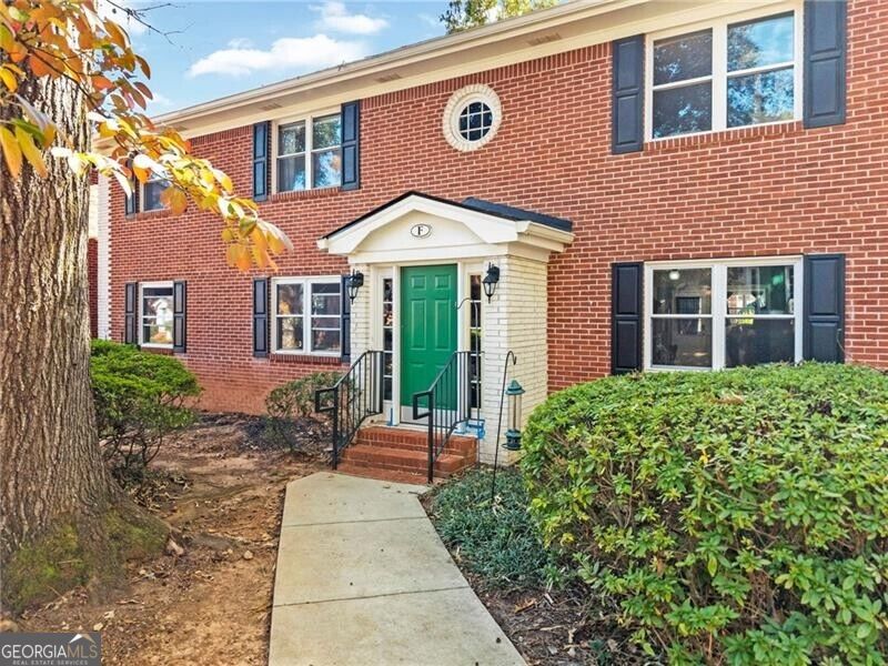 Photo of 4282 Roswell Road NE #F3, Atlanta, GA 30342 (MLS # 10880491)