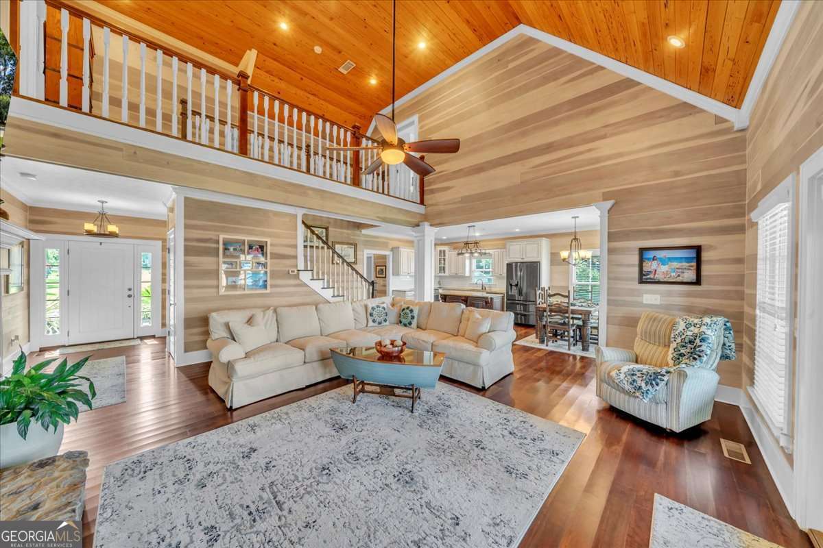 687 Flintside DR