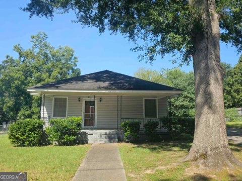 Photo of 428 Line Street, Cedartown, GA 30125 (MLS # 10830572)