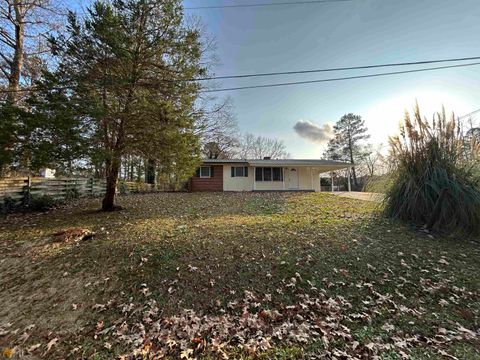 Photo of 1 Pine Hill Drive, Rome, GA 30165 (MLS # 20092611)