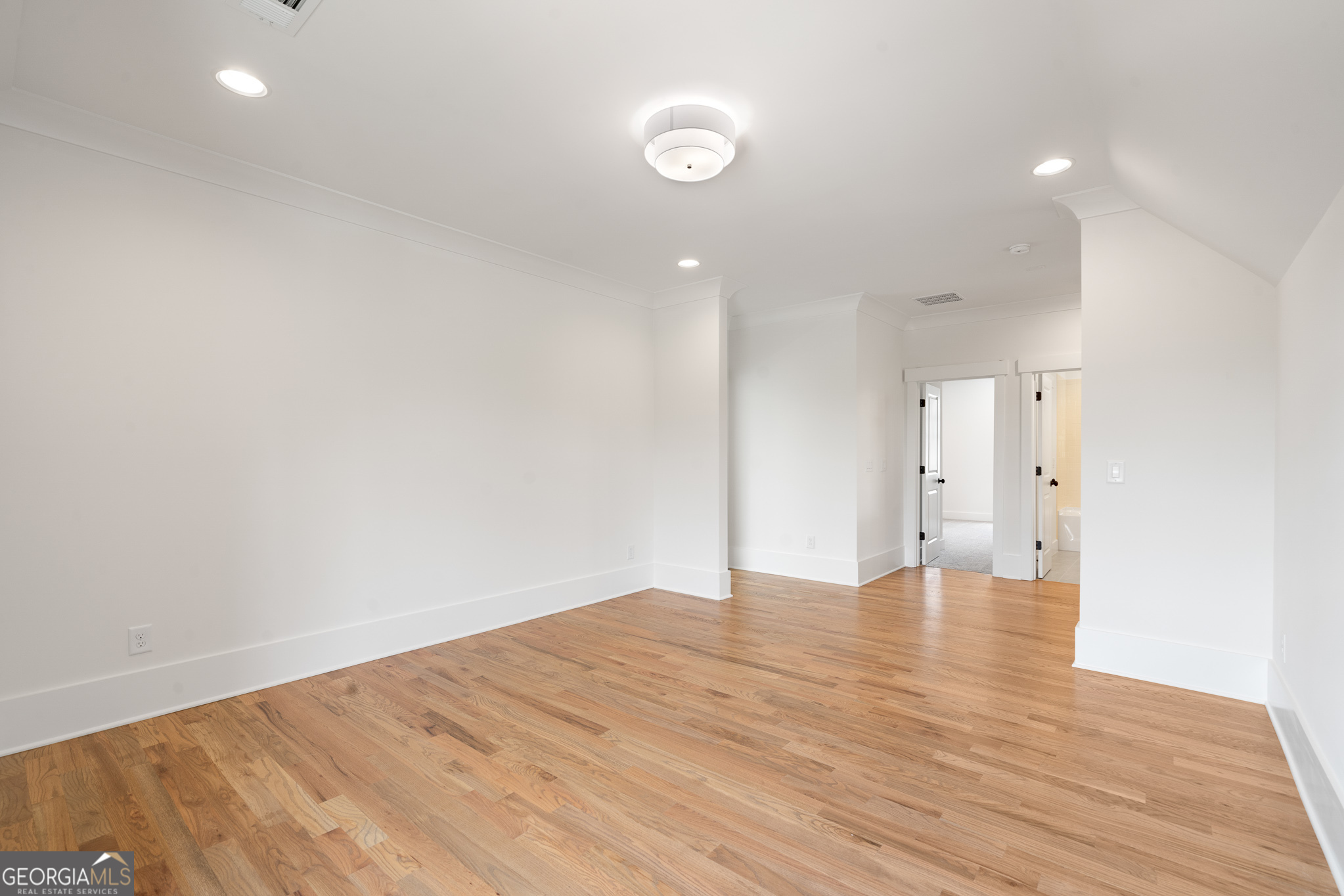 326 Reese WAY