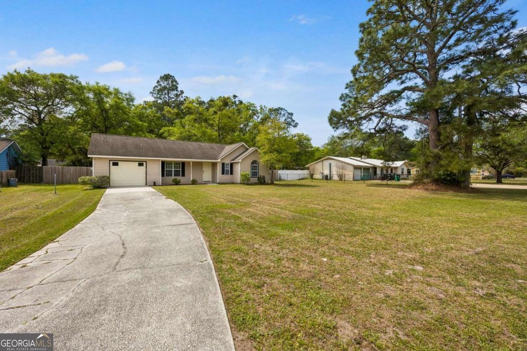 Photo of 302 Watts Street, Saint Marys, GA 31558 (MLS # 10723666)