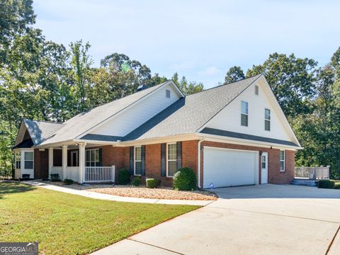 A home in Locust Grove