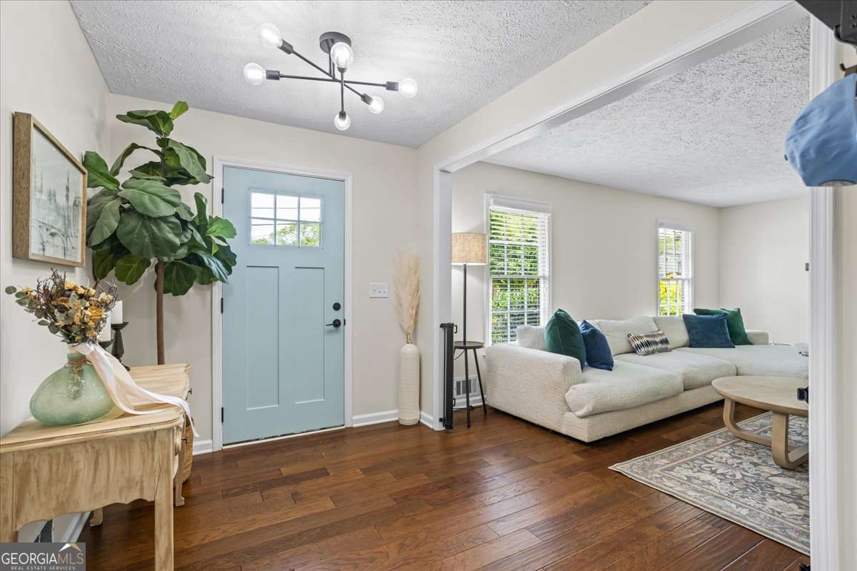 110 Village CT