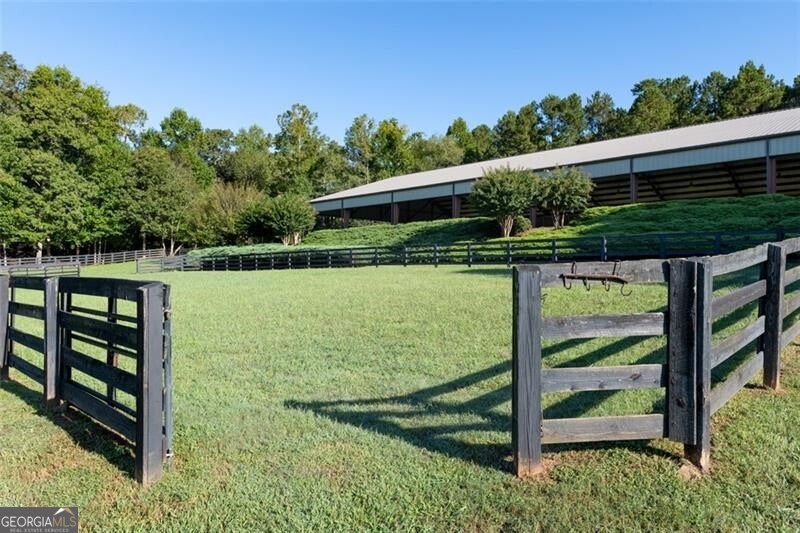 Equestrian - Residential