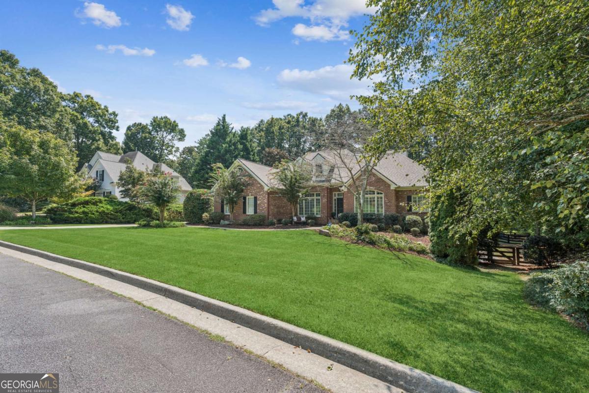 Birmingham Manor - Residential