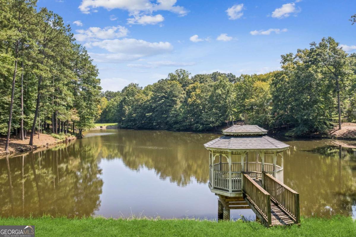 Birmingham Manor - Residential