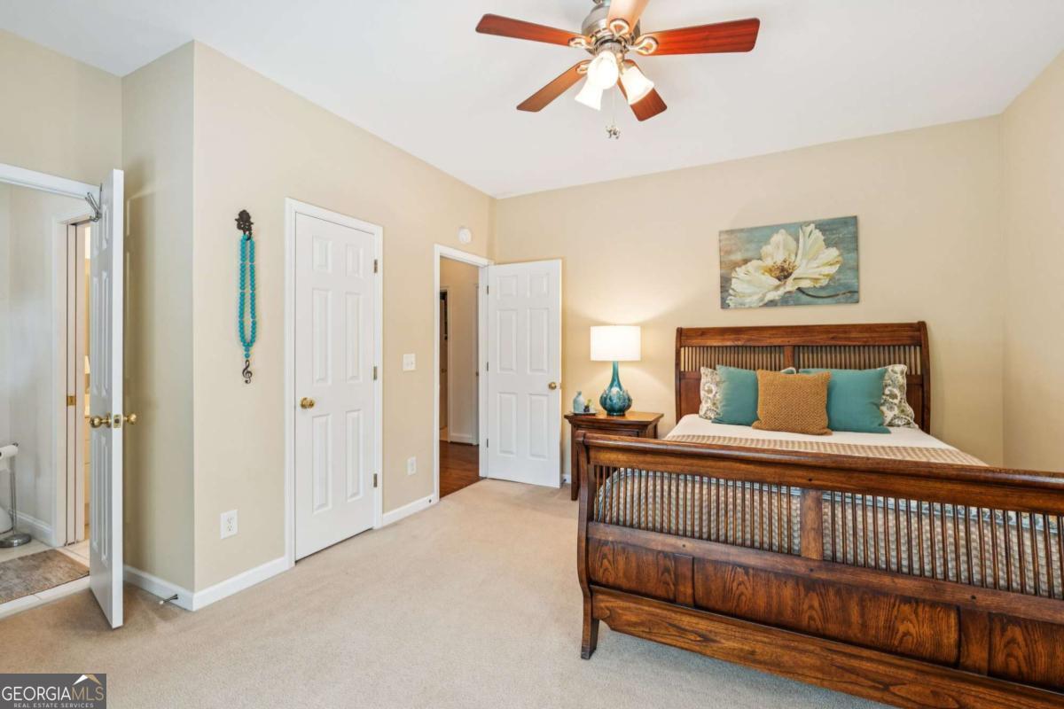 Birmingham Manor - Residential