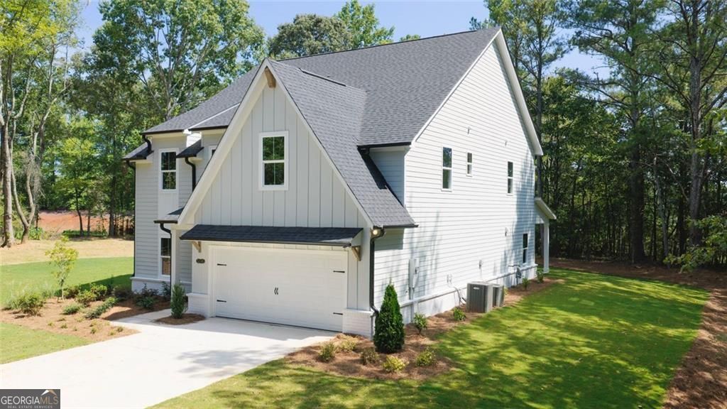 8110 Lennox Lane