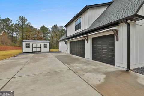 A home in Hogansville