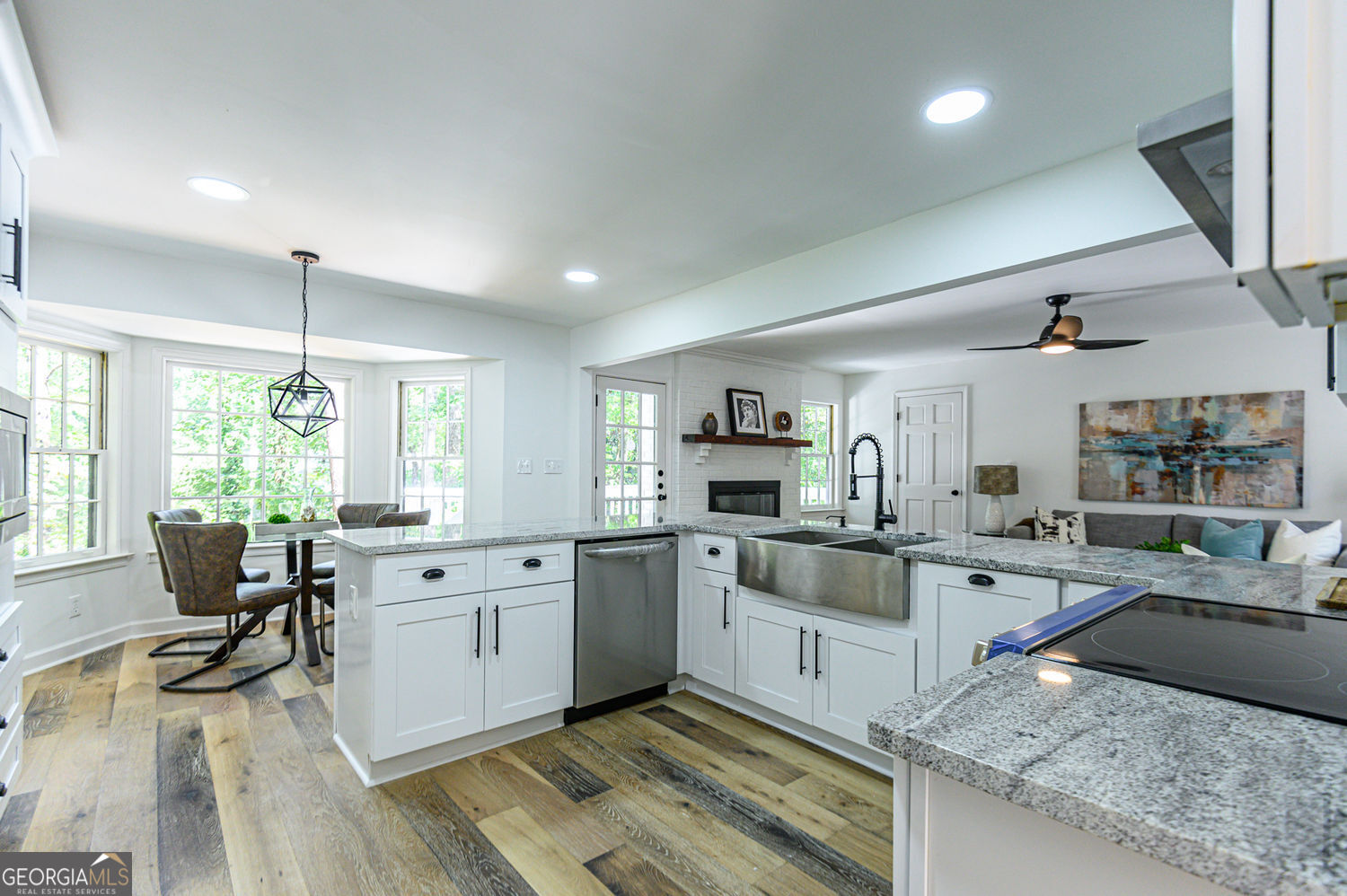 WHITLOCK HEIGHTS - Residential