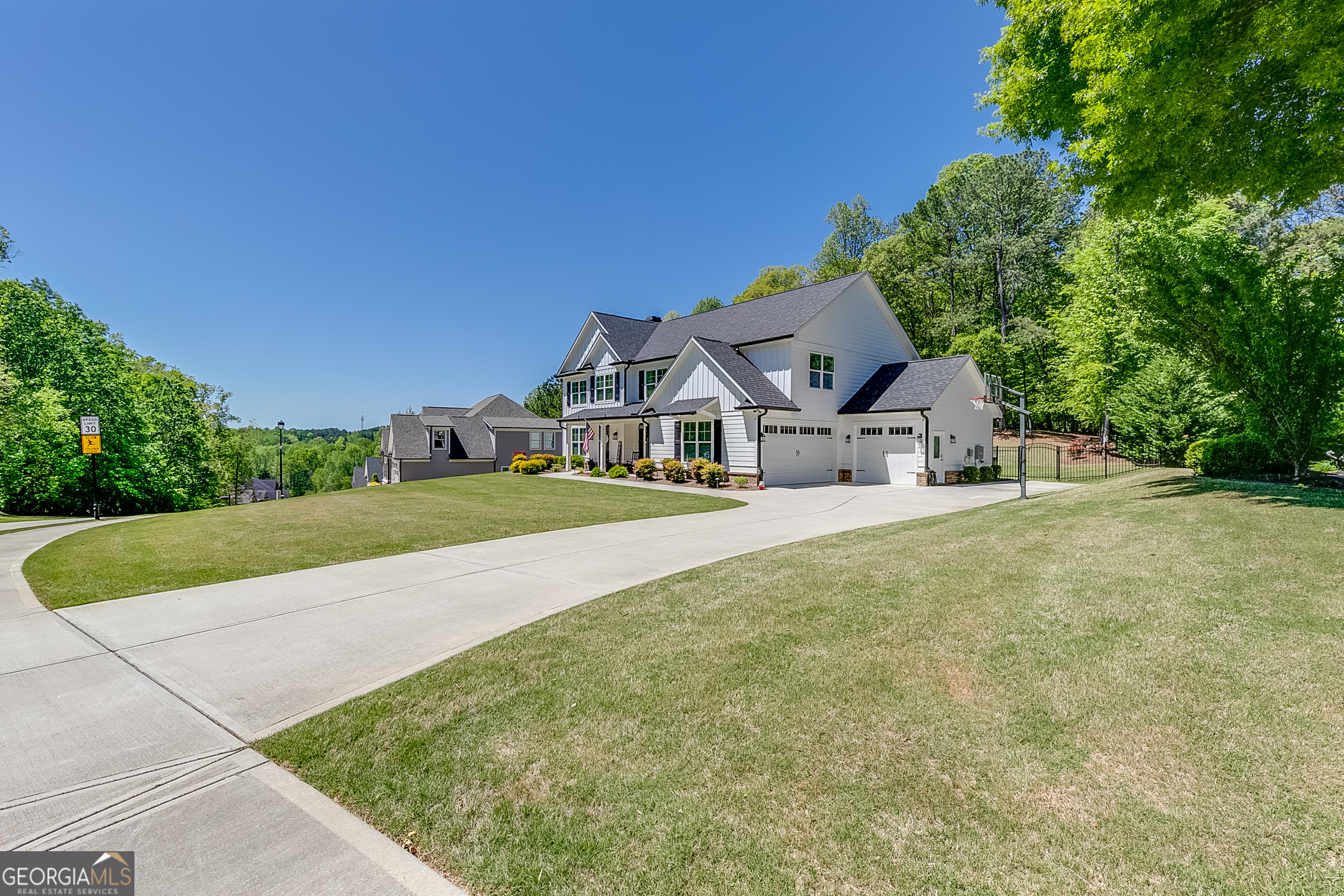 3709025886 Homes for Sale