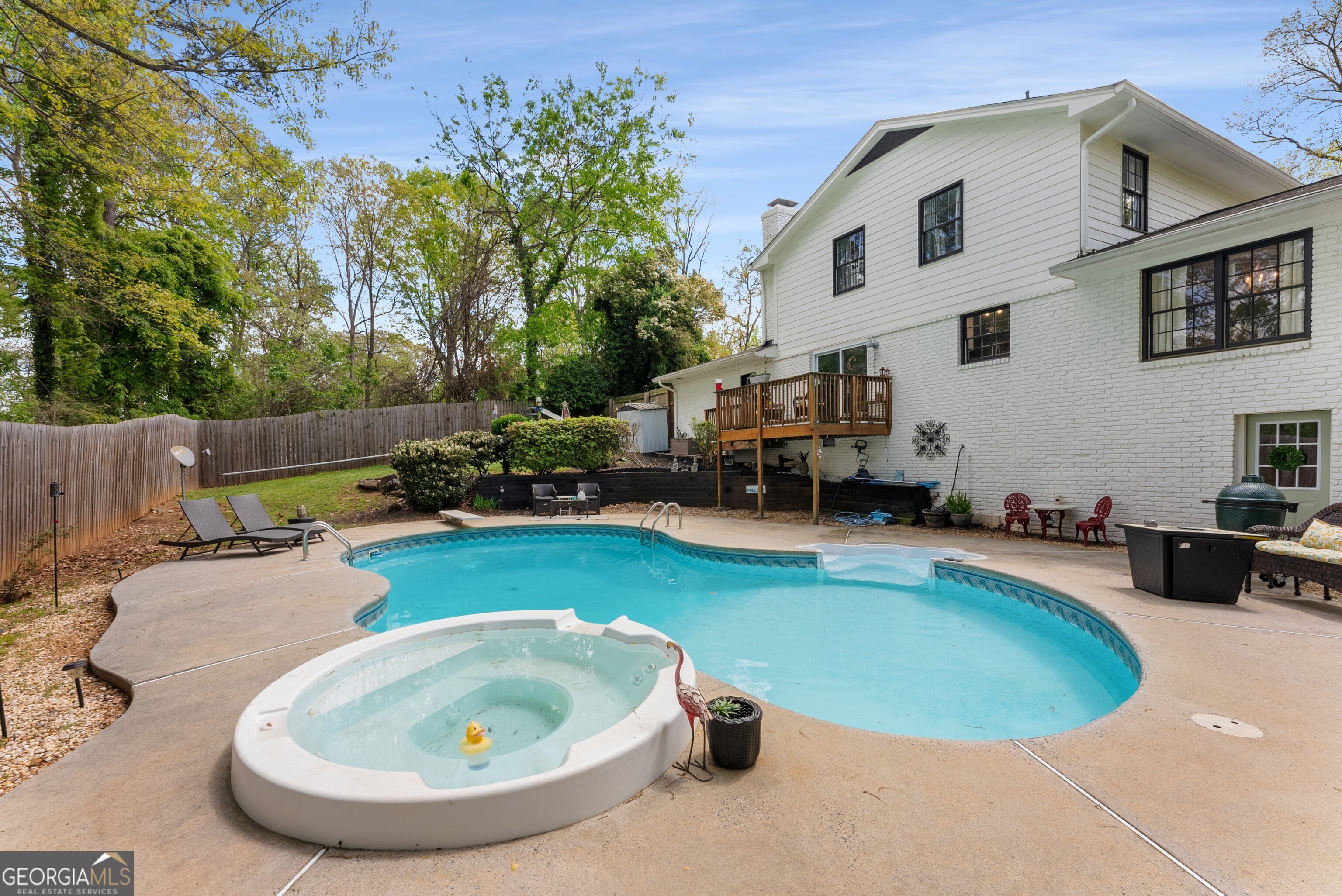 503 Duke DR