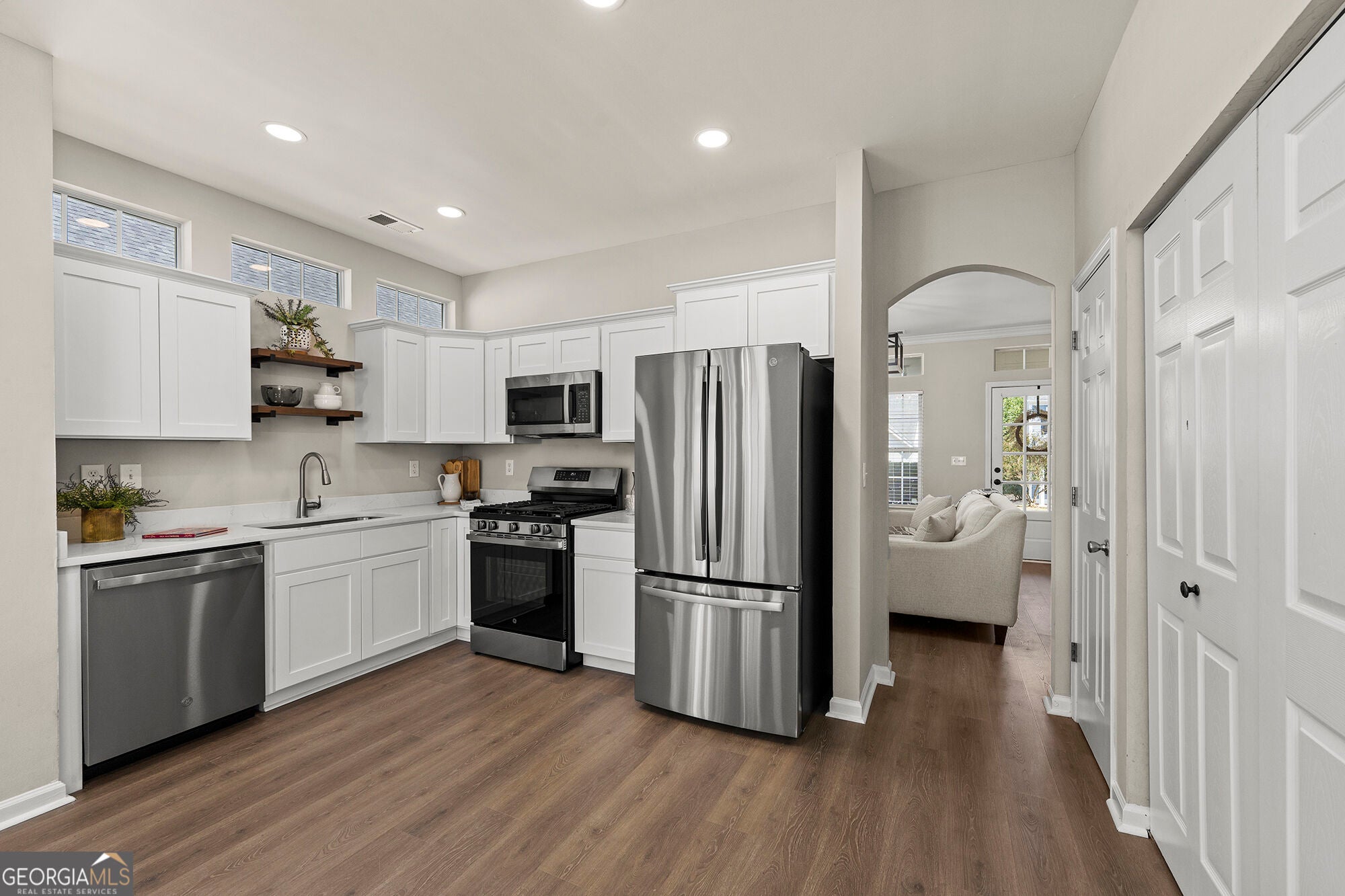 312 Pinehurst WAY