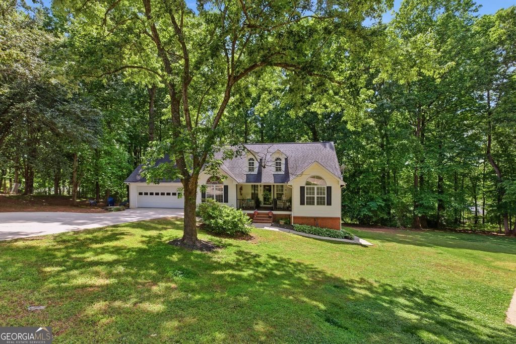 Photo of 6023 Elm Ridge Court, Gainesville, GA 30507 (MLS # 10760670)