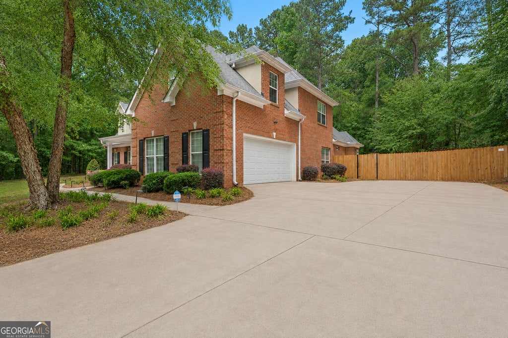Photo of 795 Huiet Drive, McDonough, GA 30252 (MLS # 10842037)