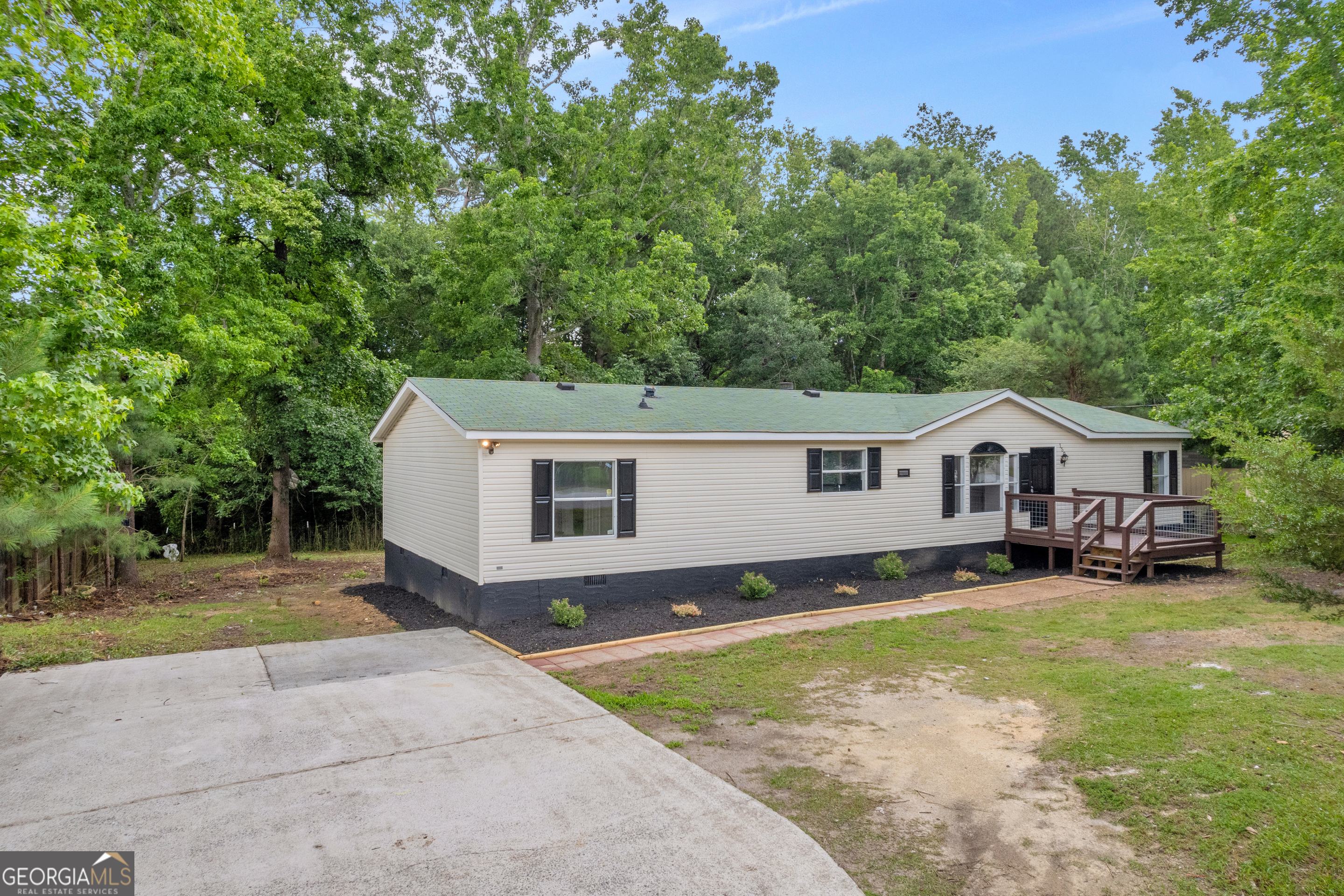 150 Norwood LN