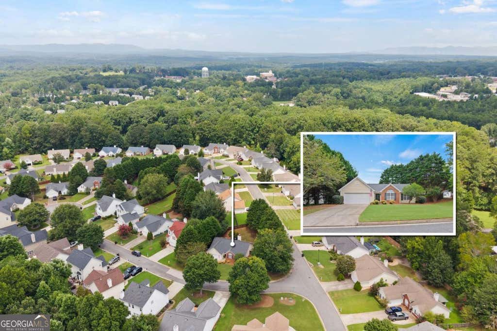 Photo of 16 Ridge Water Lane, Dawsonville, GA 30534 (MLS # 10820979)