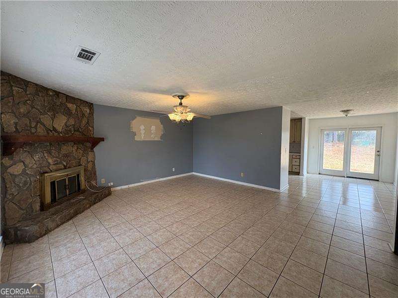 4047825499 Homes for Sale