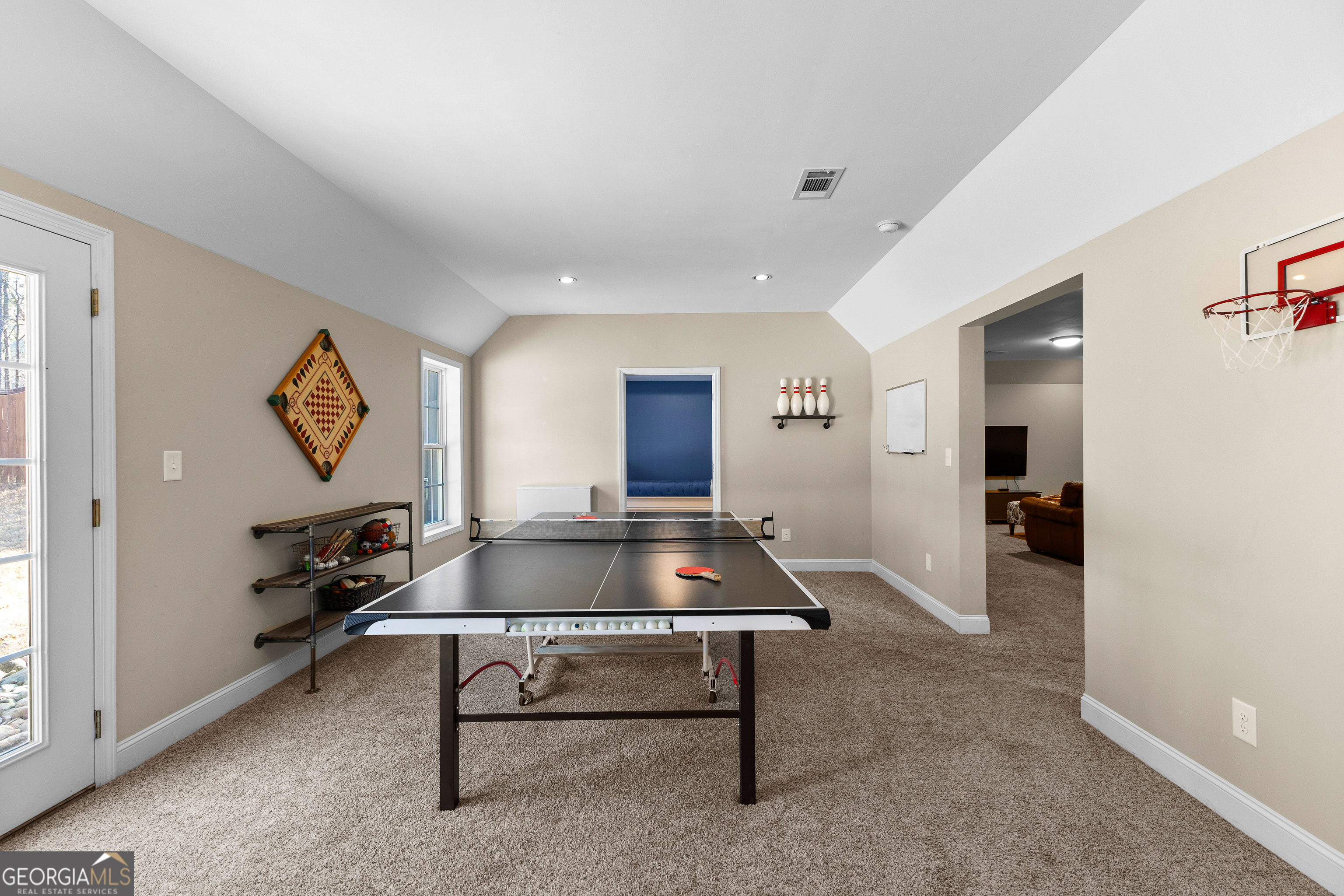 Fayetteville, Georgia 30215, United States, 6 Bedrooms Bedrooms, ,5 BathroomsBathrooms,Residential,Active,96201