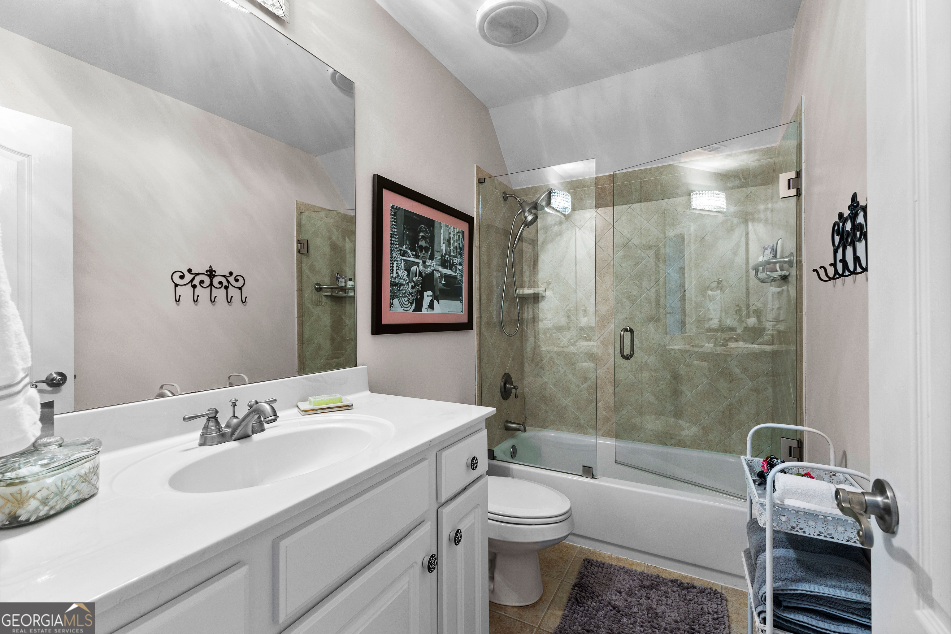 Fayetteville, Georgia 30215, United States, 6 Bedrooms Bedrooms, ,5 BathroomsBathrooms,Residential,Active,96201