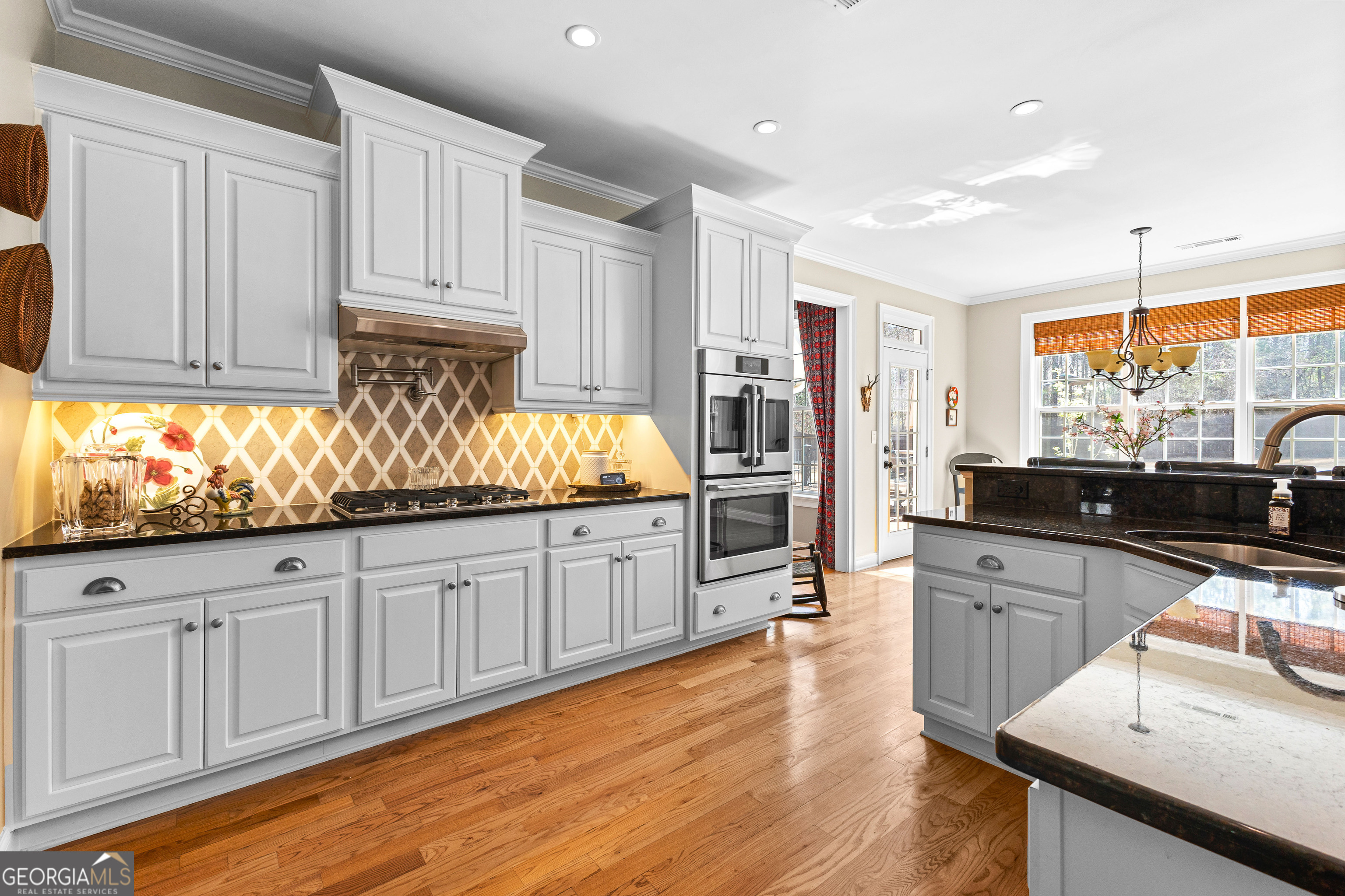 Fayetteville, Georgia 30215, United States, 6 Bedrooms Bedrooms, ,5 BathroomsBathrooms,Residential,Active,96201