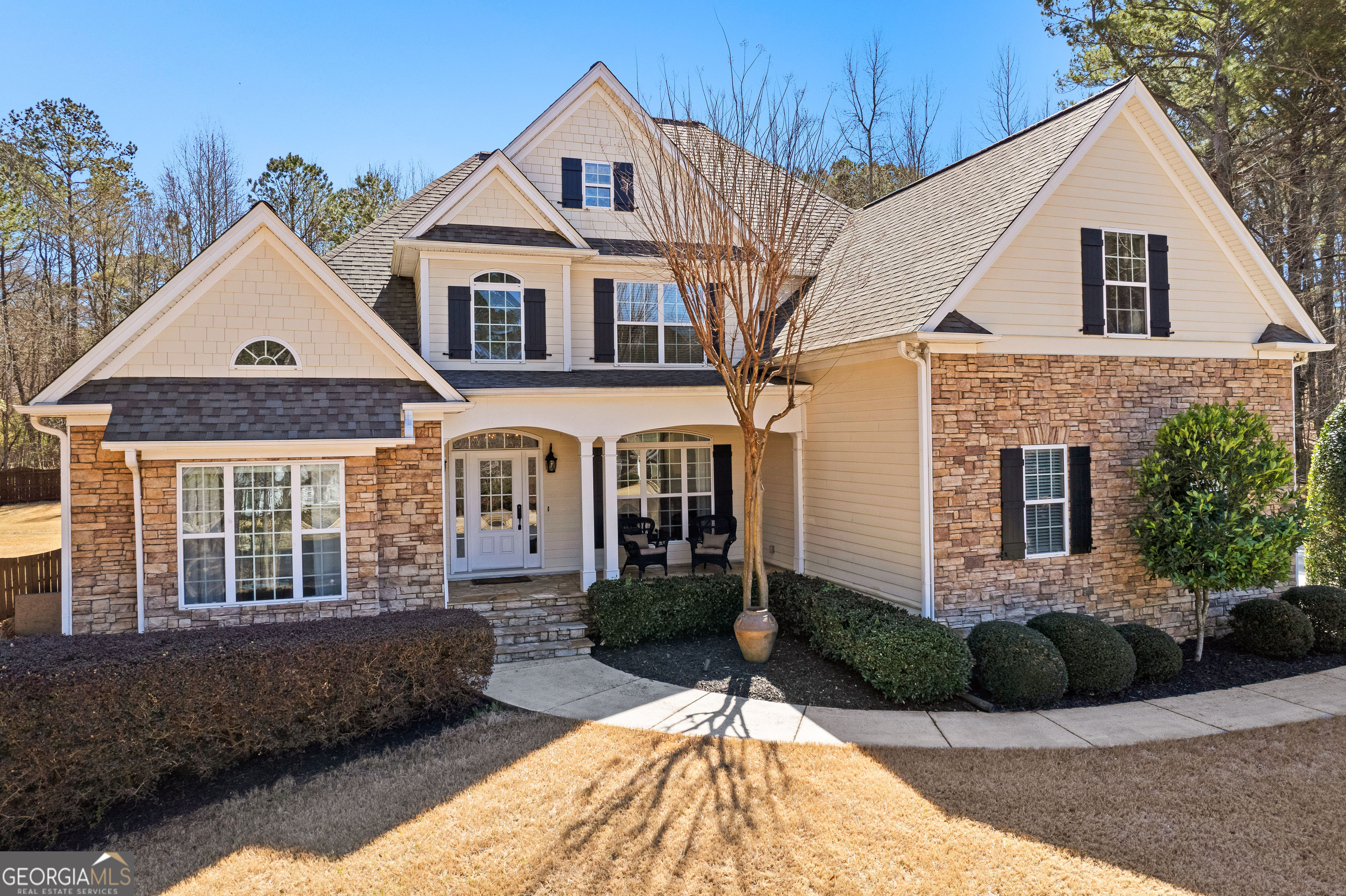 Fayetteville, Georgia 30215, United States, 6 Bedrooms Bedrooms, ,5 BathroomsBathrooms,Residential,Active,96201