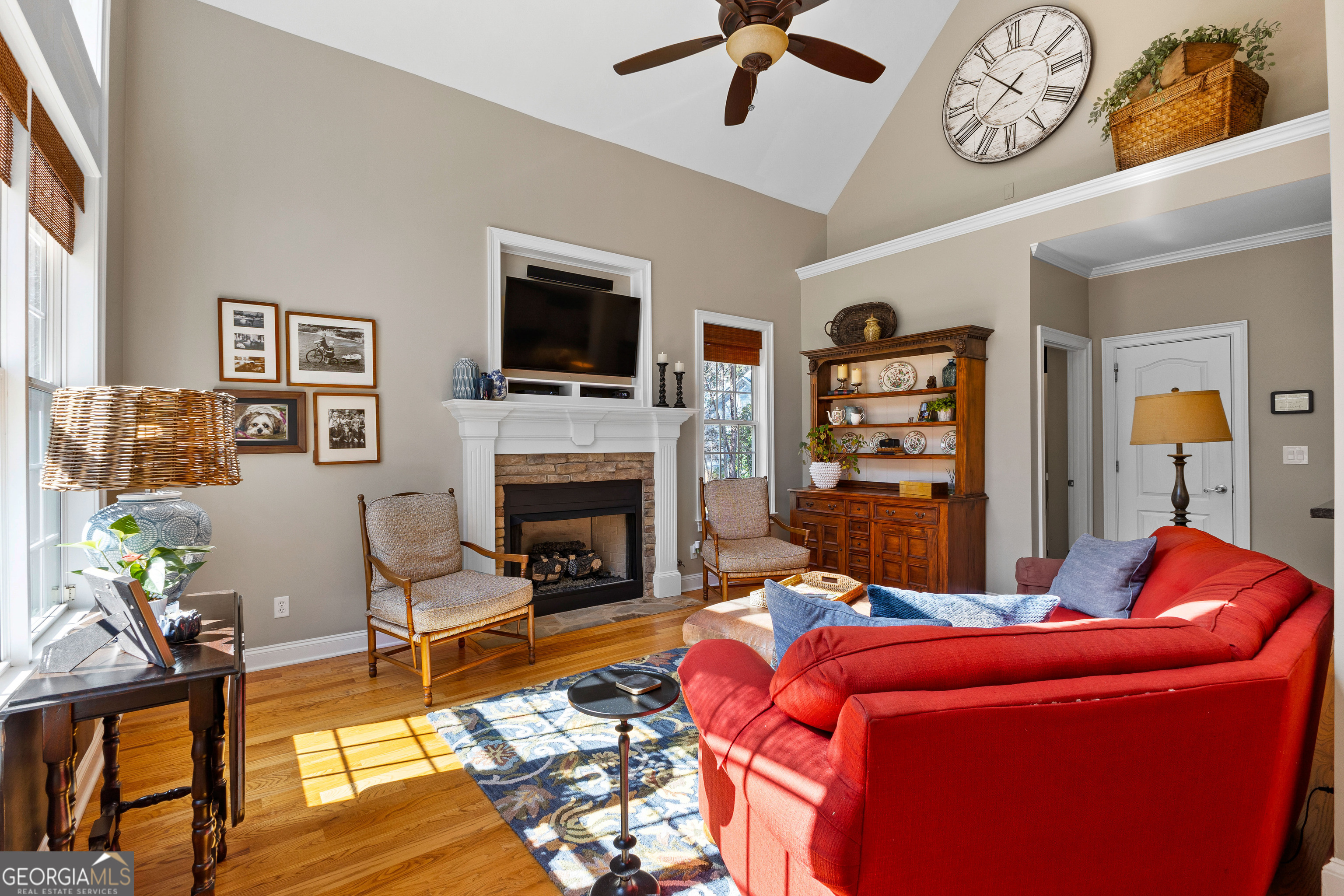 Fayetteville, Georgia 30215, United States, 6 Bedrooms Bedrooms, ,5 BathroomsBathrooms,Residential,Active,96201